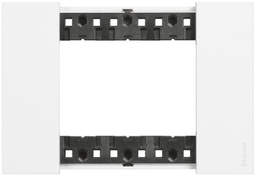 Рамка горизонтальная Legrand BTicino Living Now 1-м. 3 мод. белый картинка